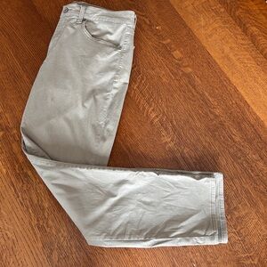 Lucky Brand ☘️ Men's Tan Brushed Twill Pants, Size 32 x 30